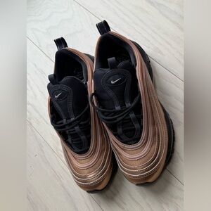 Nike Air Max 97 Red Bronze Sneakers Size 6